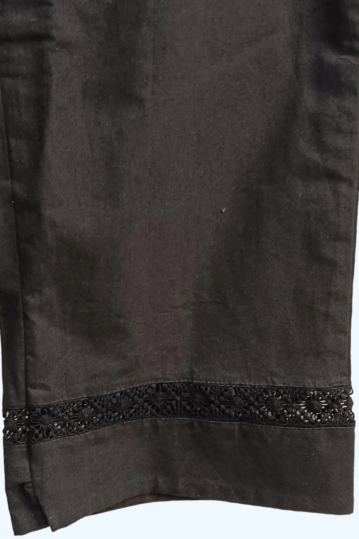 Bottom chikankari parallel pant
