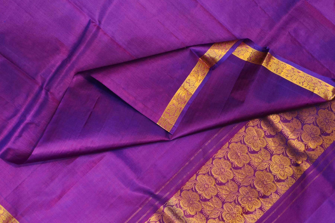 Kanchi pure silk dhavani / voni / chunni in purple