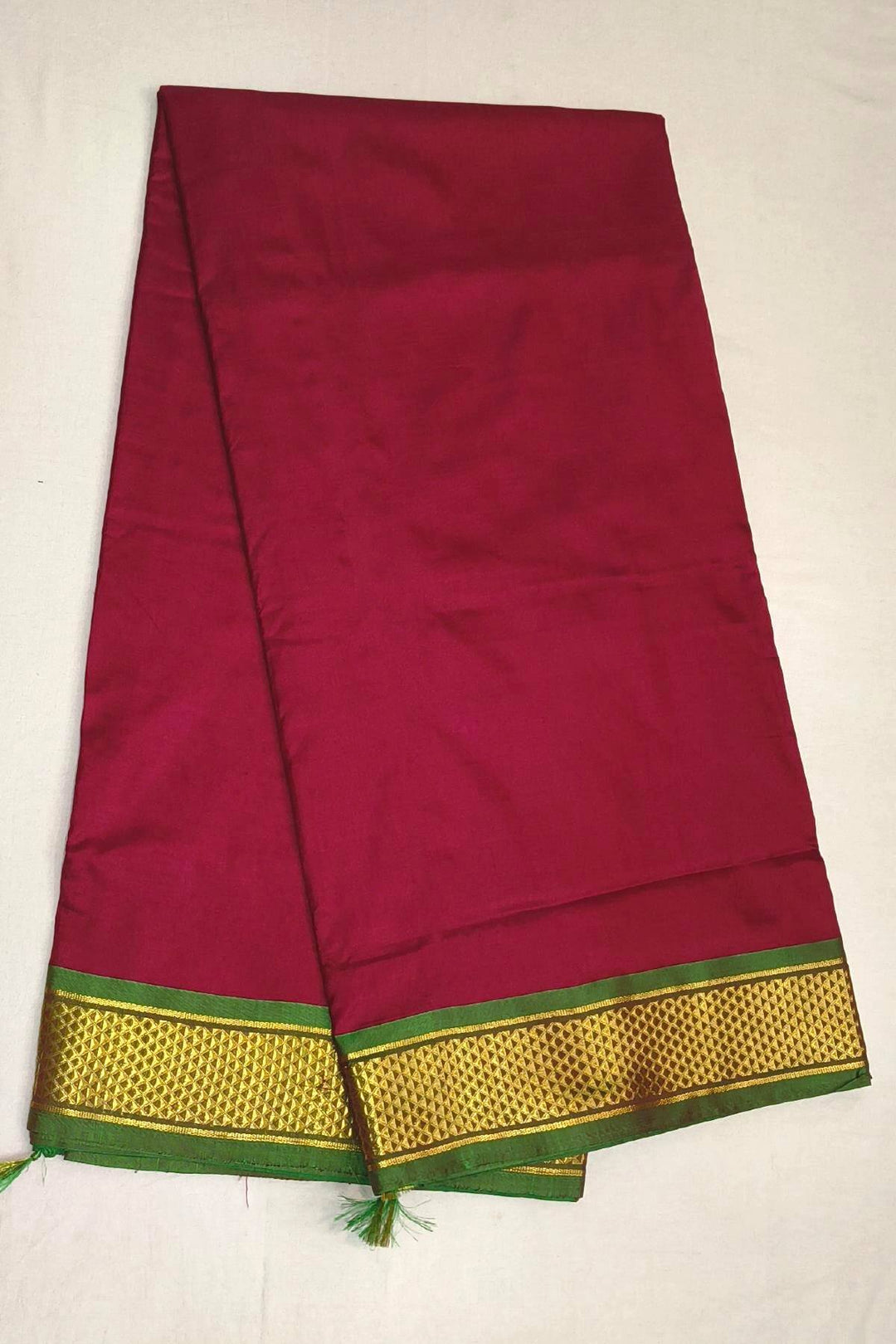 Kanchi  pure silk saree in  maroon ( 9 yards )