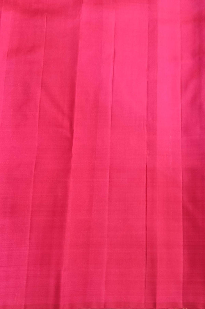 Kanchi borderless pure silk saree in rama green