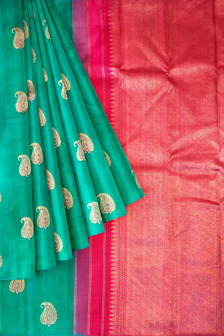 Kanchi borderless pure silk saree in rama green