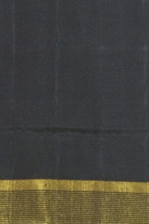 Handwoven Patola  Ikat pure silk saree - Anivartee