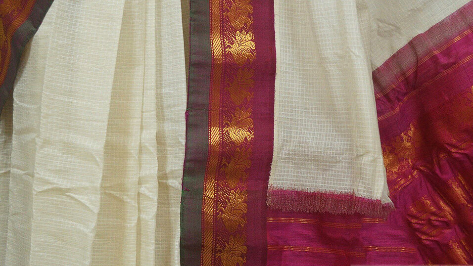 Gadwal cotton sarees - Anivartee