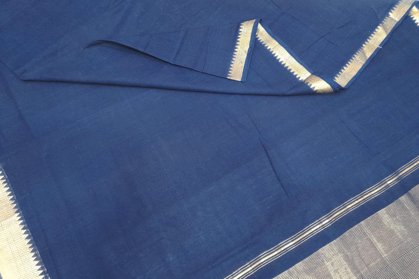 Mangalgiri cotton saree - Anivartee
