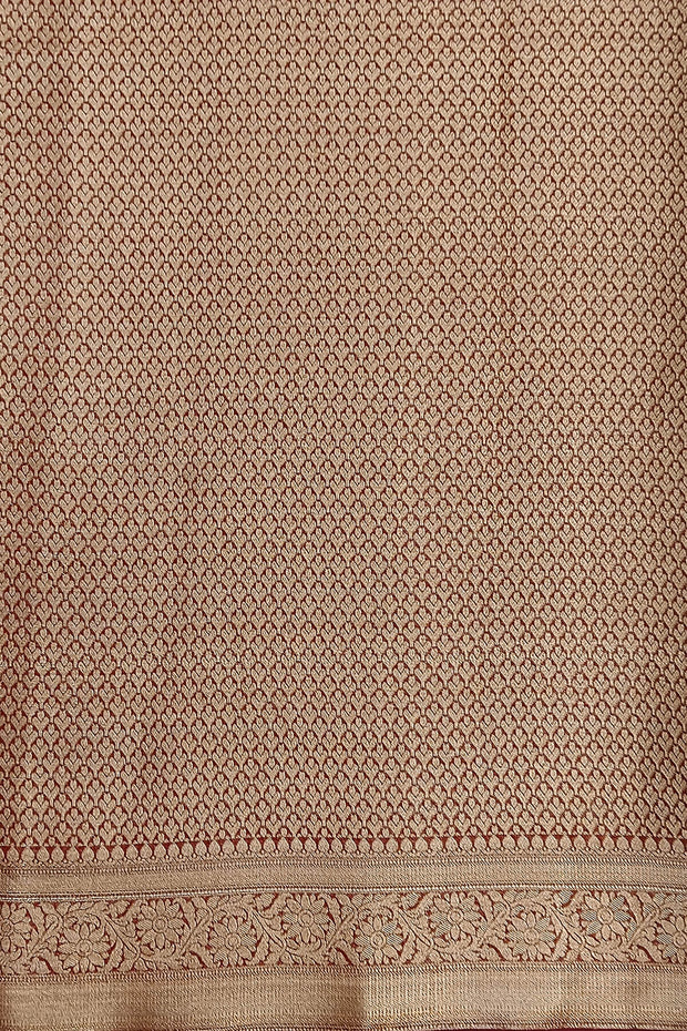 Banarasi georgette saree in ash grey with small  motifs