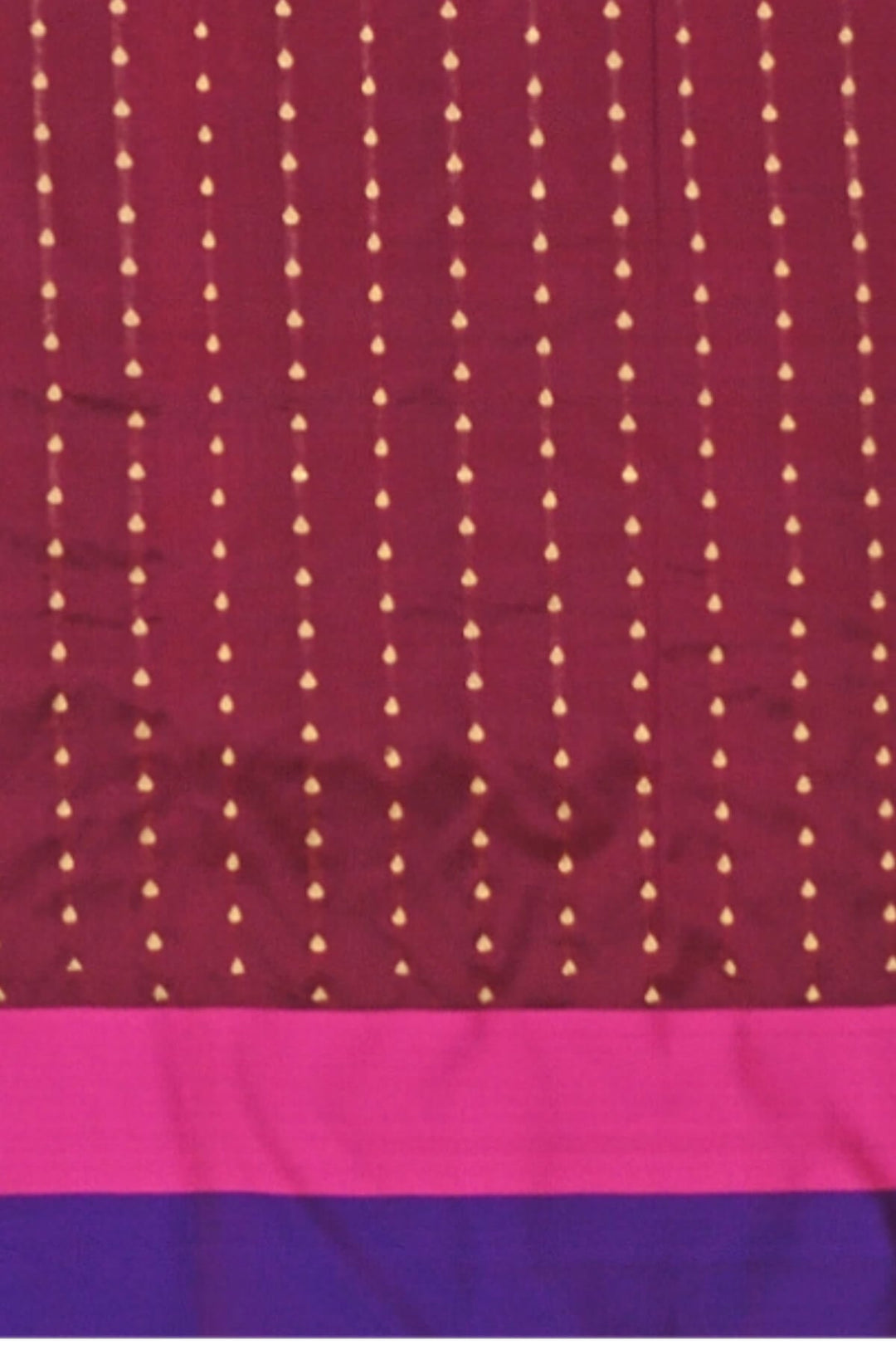 Handloom Banarasi katan pure silk saree in black with floral motifs