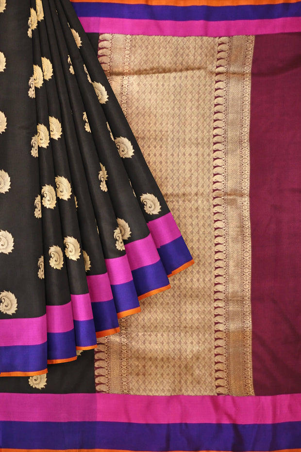 Handloom Banarasi katan pure silk saree in black with floral motifs