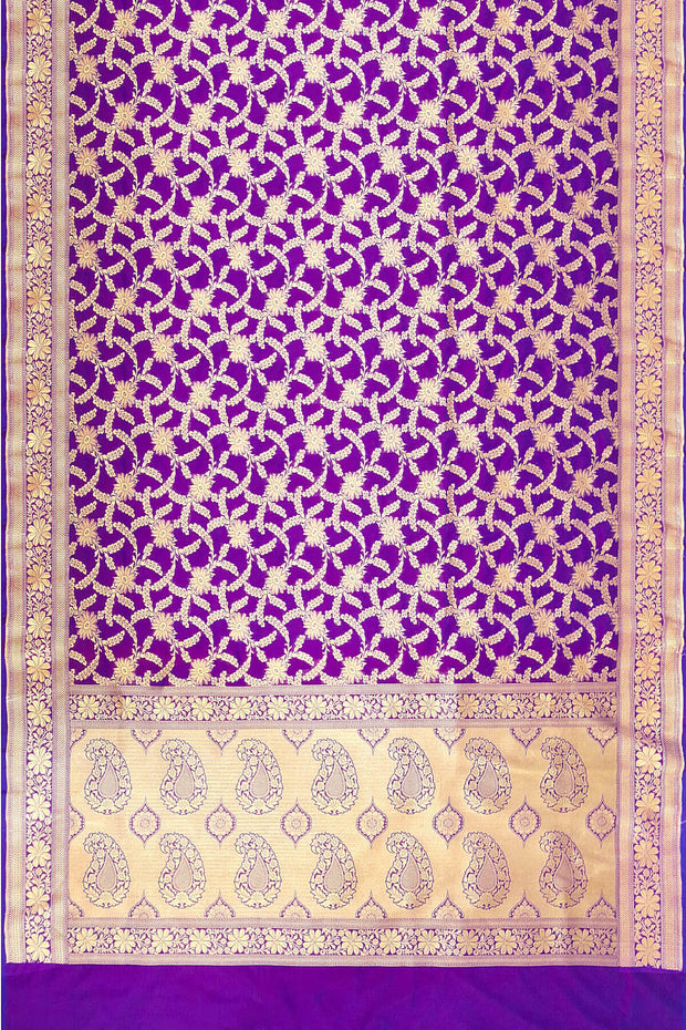 Handloom Banarasi pure silk saree in purple in jaal pattern