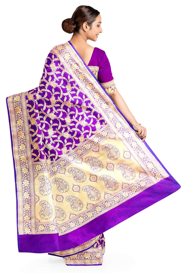 Handloom Banarasi pure silk saree in purple in jaal pattern