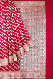 Handloom Banarasi katan pure silk saree in pink in diagonal pattern