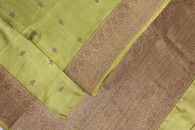 Handloom Banarasi pure silk saree in  mehndi green in dupion finish
