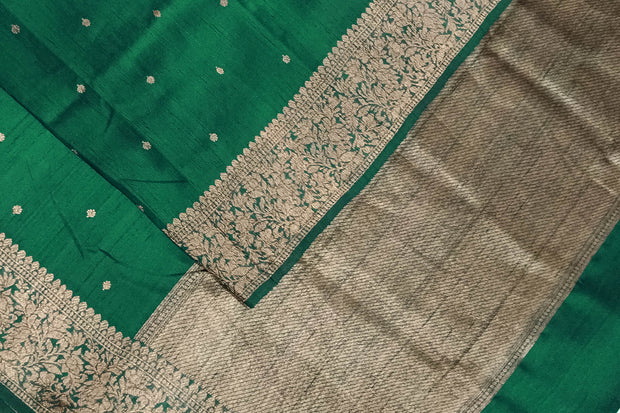 Handloom Banarasi pure silk saree in  bottle green  in dupion finish