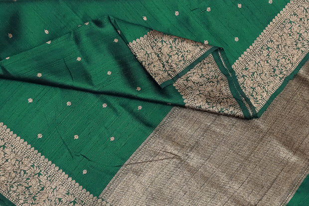Handloom Banarasi pure silk saree in  bottle green  in dupion finish