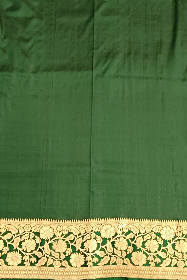Handloom Banarasi katan pure silk saree in wine colour with small motifs