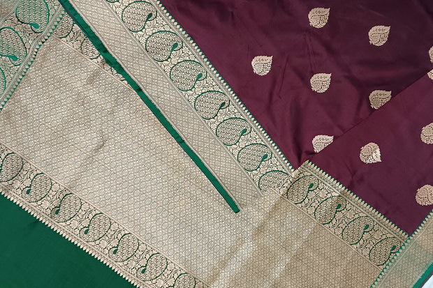 Handloom Banarasi katan pure silk saree in brown with  motifs
