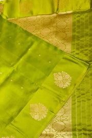 Handloom Banarasi  katan pure silk saree in mehndi green (POONA SILK)