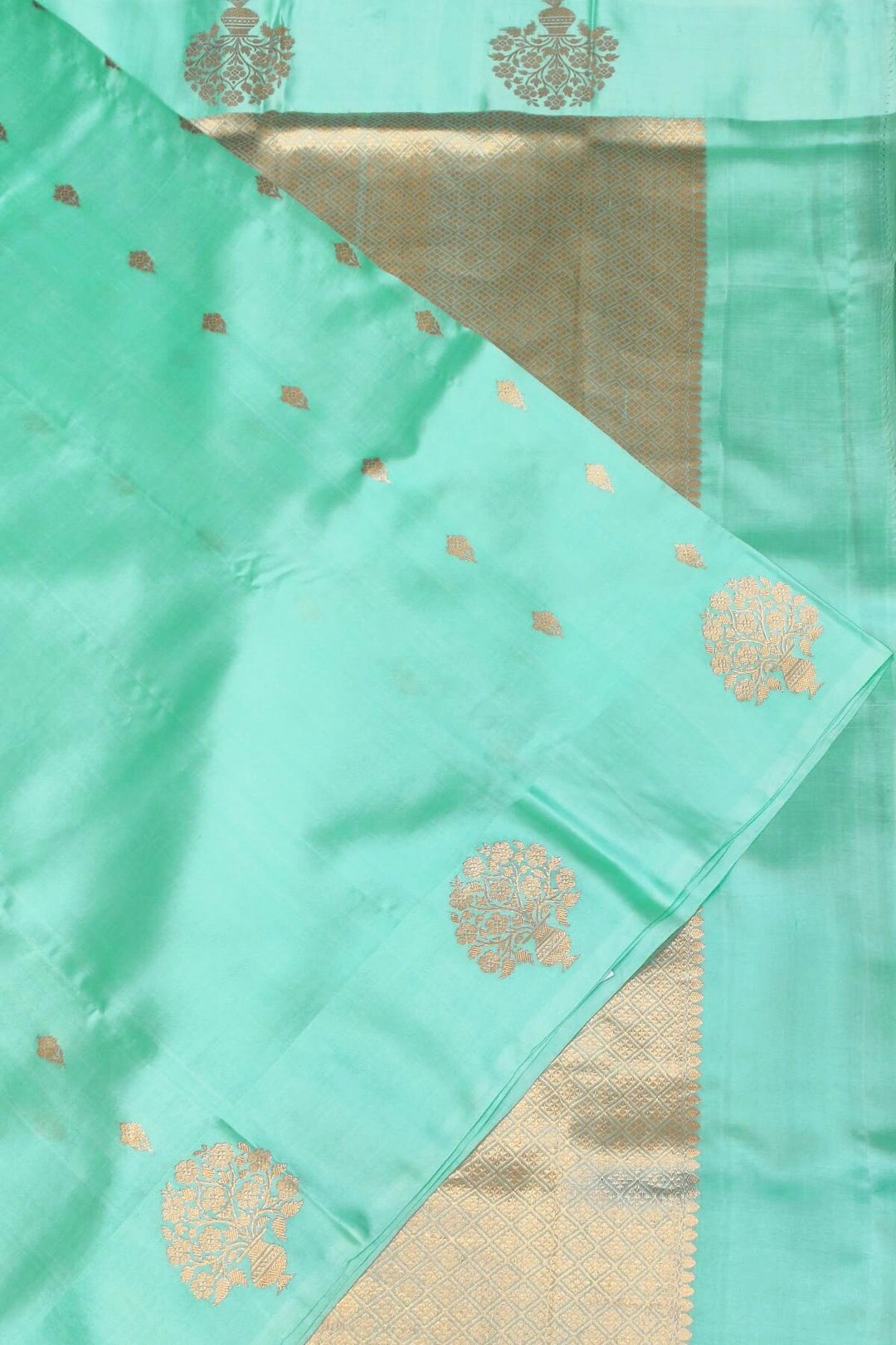 Handloom Banarasi  katan pure silk saree in  sky blue (POONA SILK)