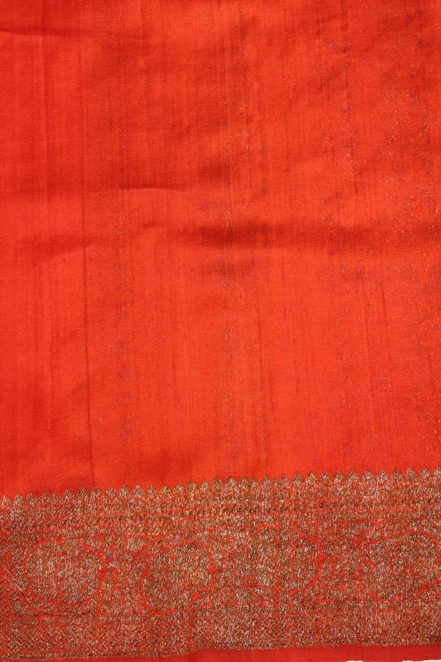 Handloom Banarasi katan pure silk saree in Off white in dupion finish