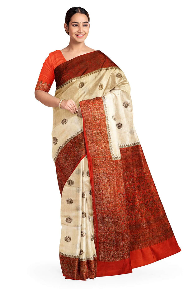 Handloom Banarasi katan pure silk saree in Off white in dupion finish