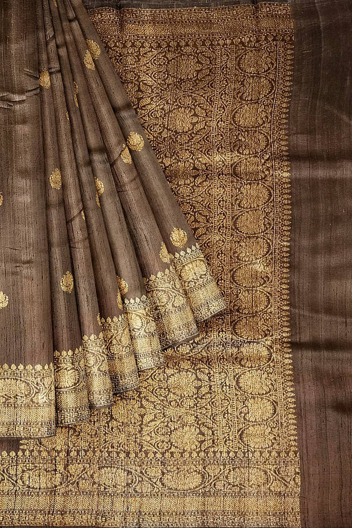 Handloom Banarasi katan pure silk saree in coffee brown in dupion finish