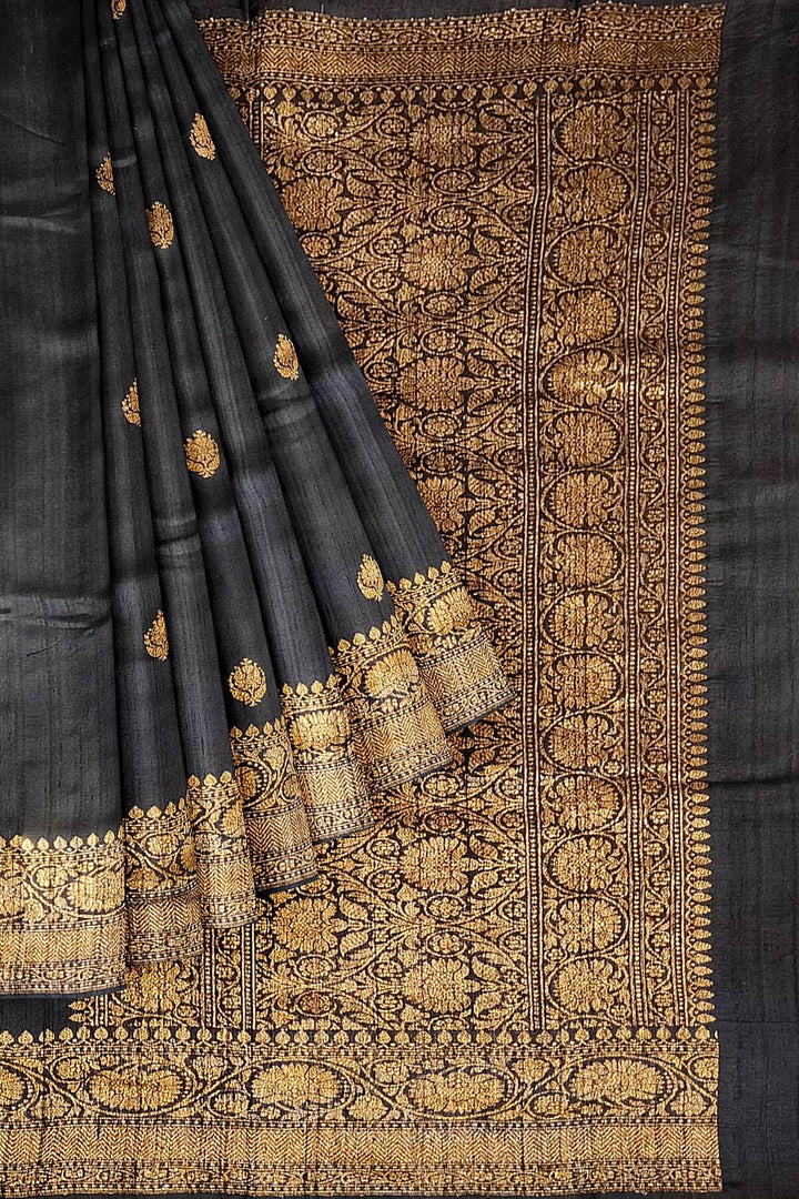 Handloom Banarasi katan pure silk saree in black in dupion finish