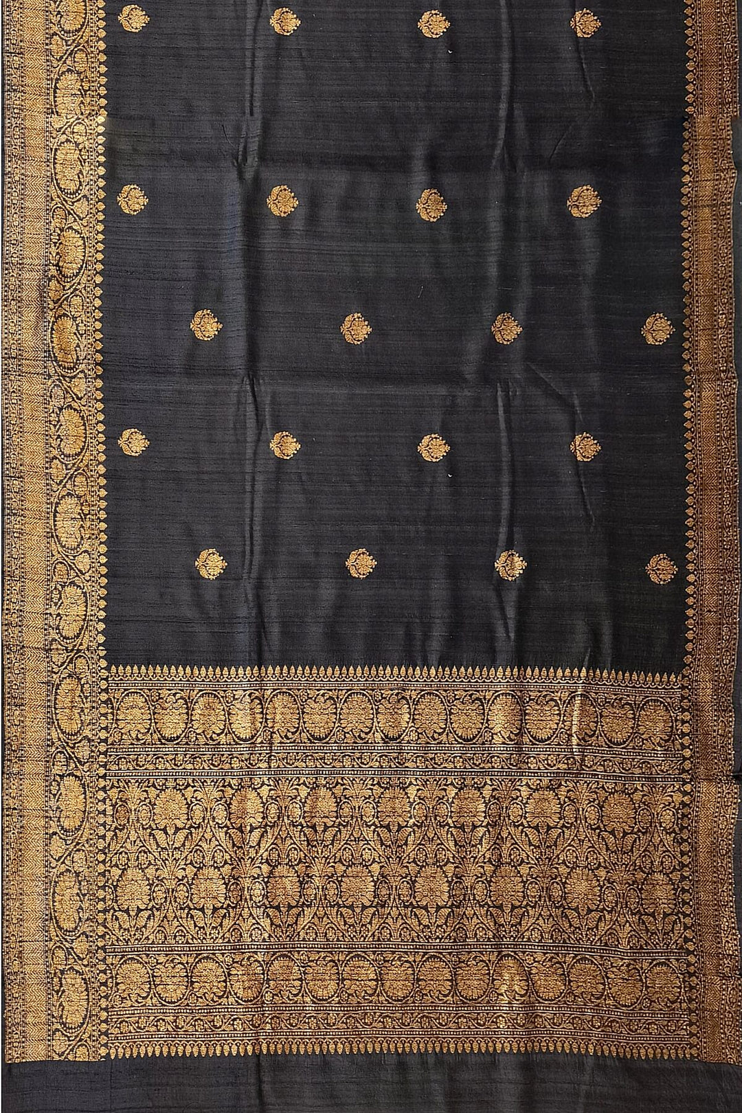 Handloom Banarasi katan pure silk saree in black in dupion finish