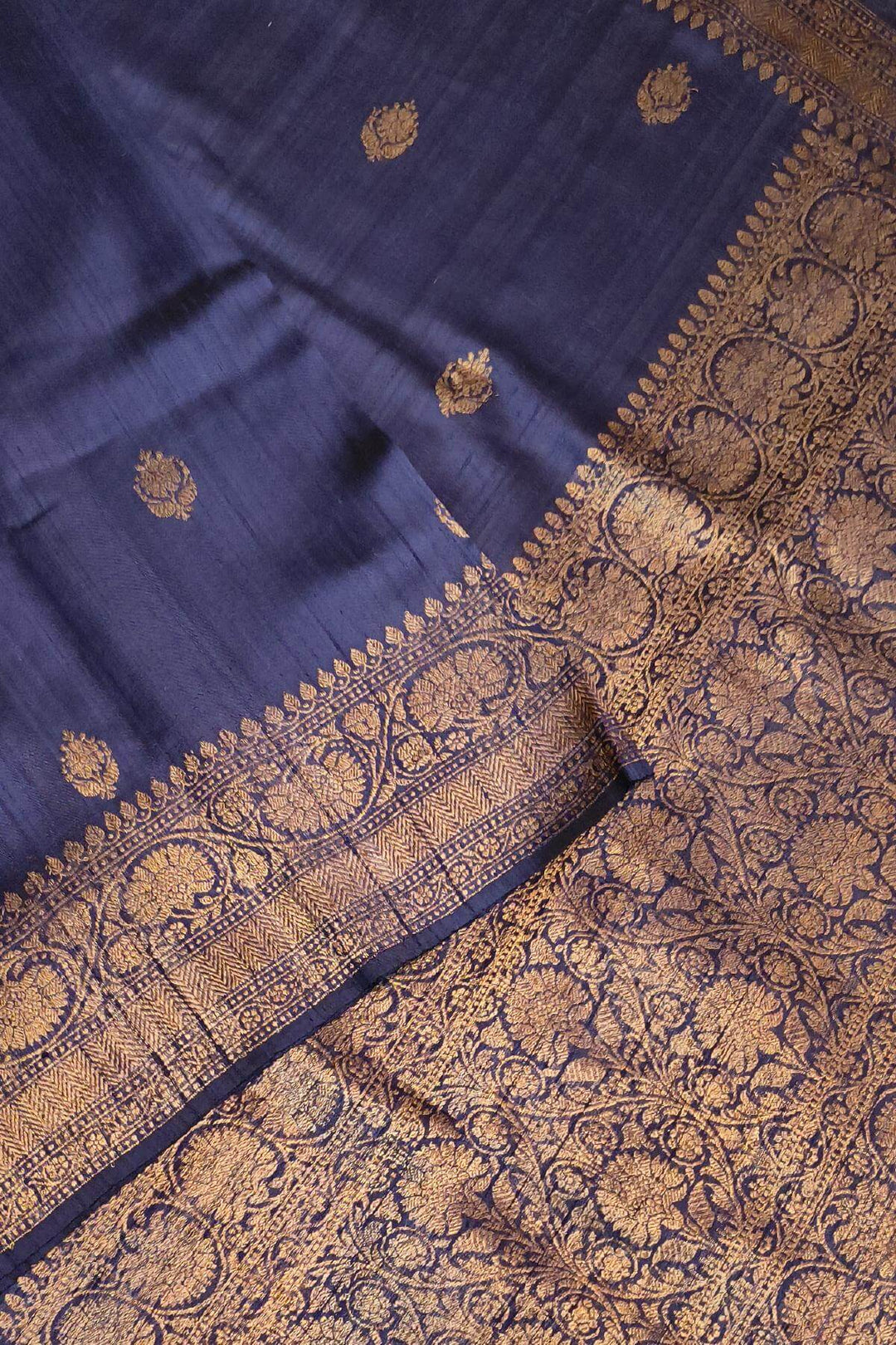 Banarasi katan pure silk saree in navy blue in dupion finish