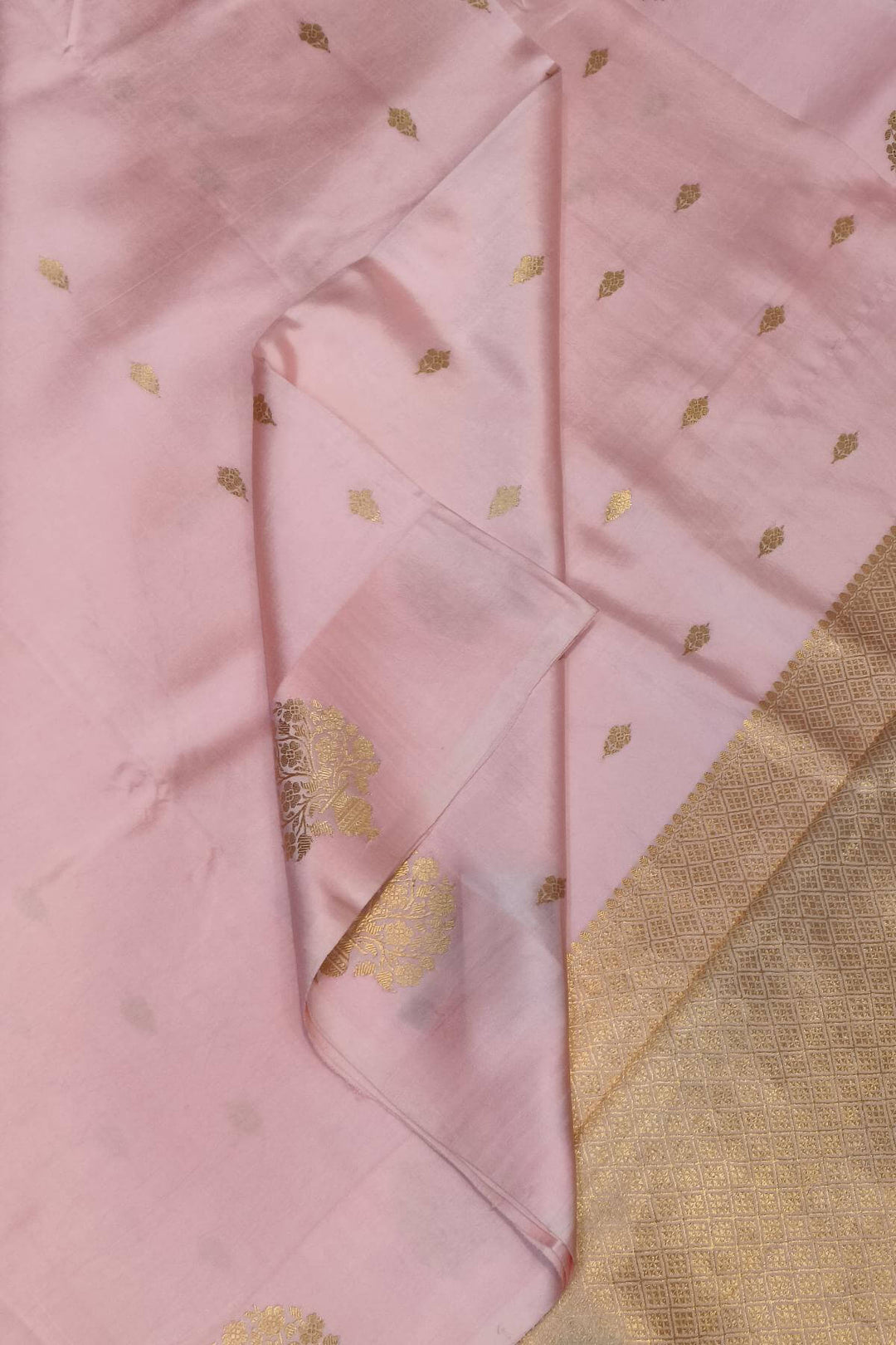 Banarasi  katan pure silk saree in baby pink with small motifs