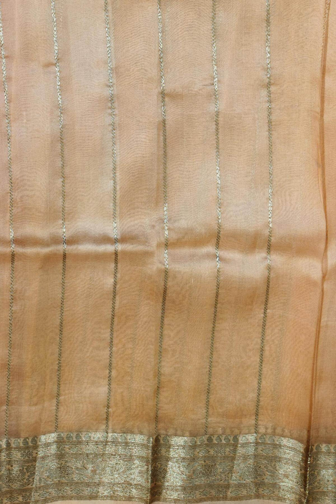 Banarasi kora (organza)  silk saree in  red  with motifs
