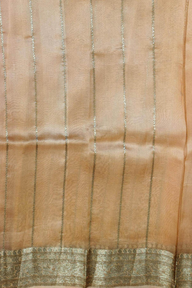 Banarasi kora (organza)  silk saree in  red  with motifs