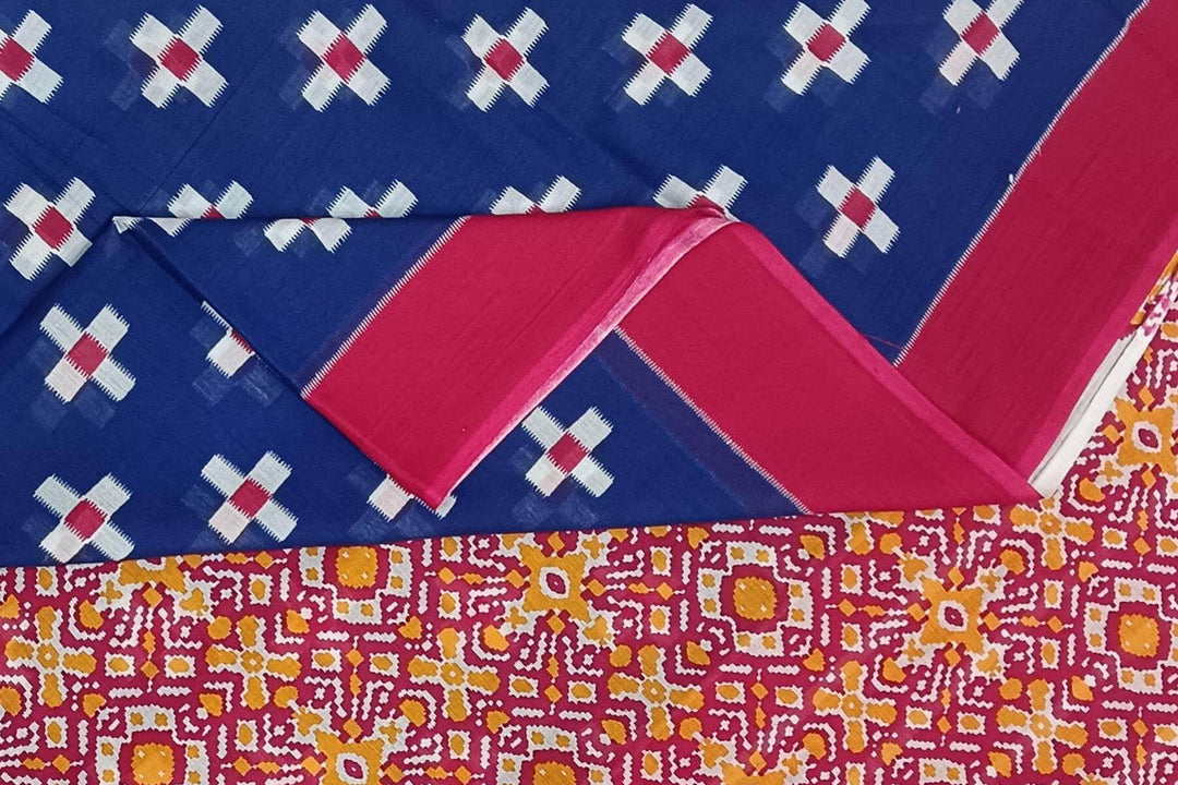 Jaipur mul cotton saree in blue in geometric pattern.