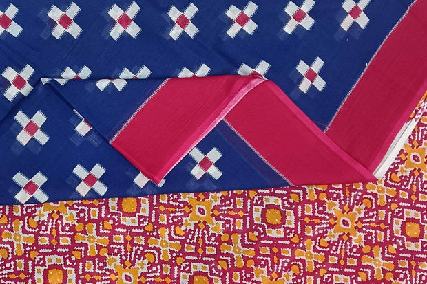 Jaipur mul cotton saree in blue in geometric pattern.
