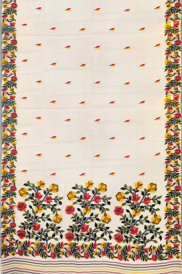 silk cotton saree in  white with small motifs
