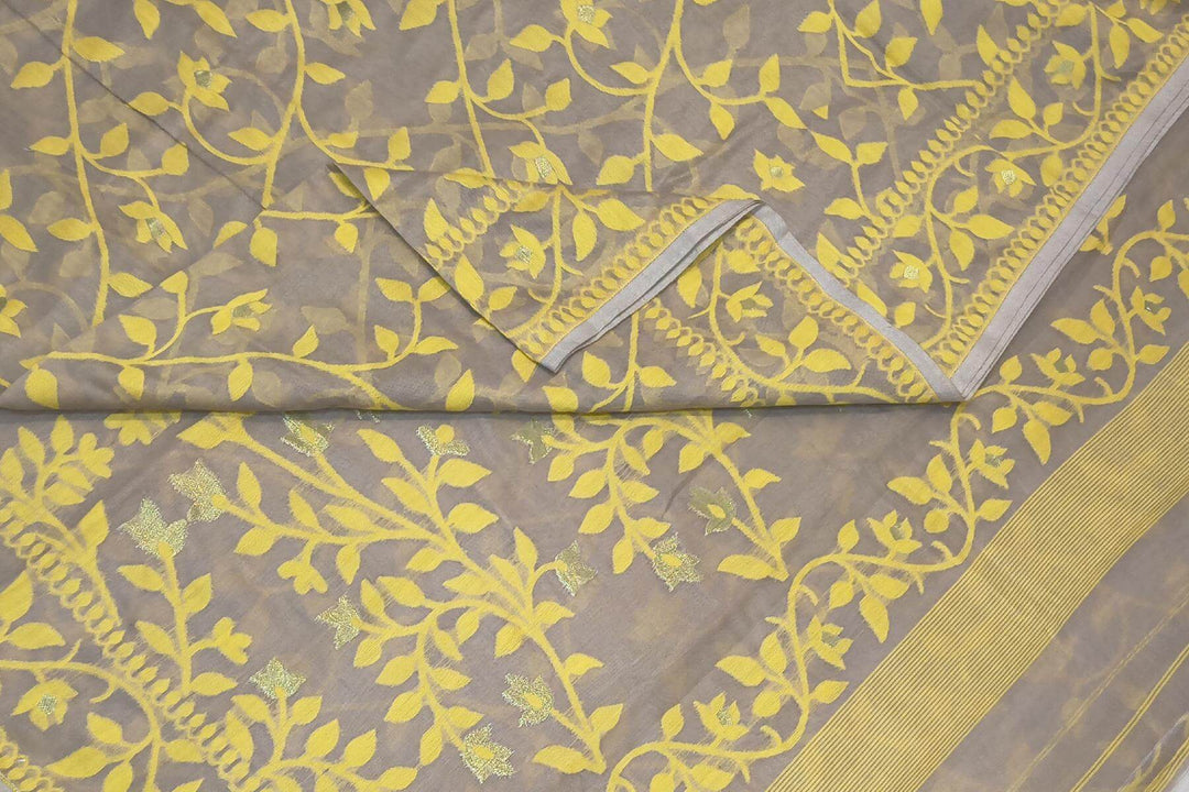 Handloom silk cotton saree in grey in floral jamdani weave