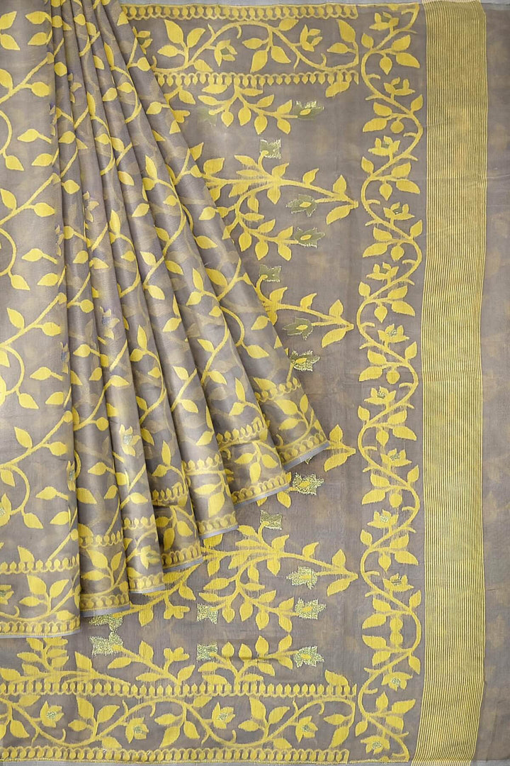 Handloom silk cotton saree in grey in floral jamdani weave