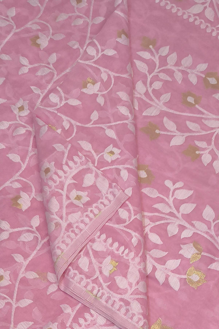 Handloom silk cotton saree in pink in floral jamdani weave