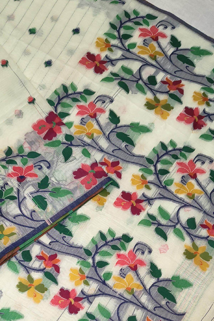 silk cotton saree in  white with small motifs