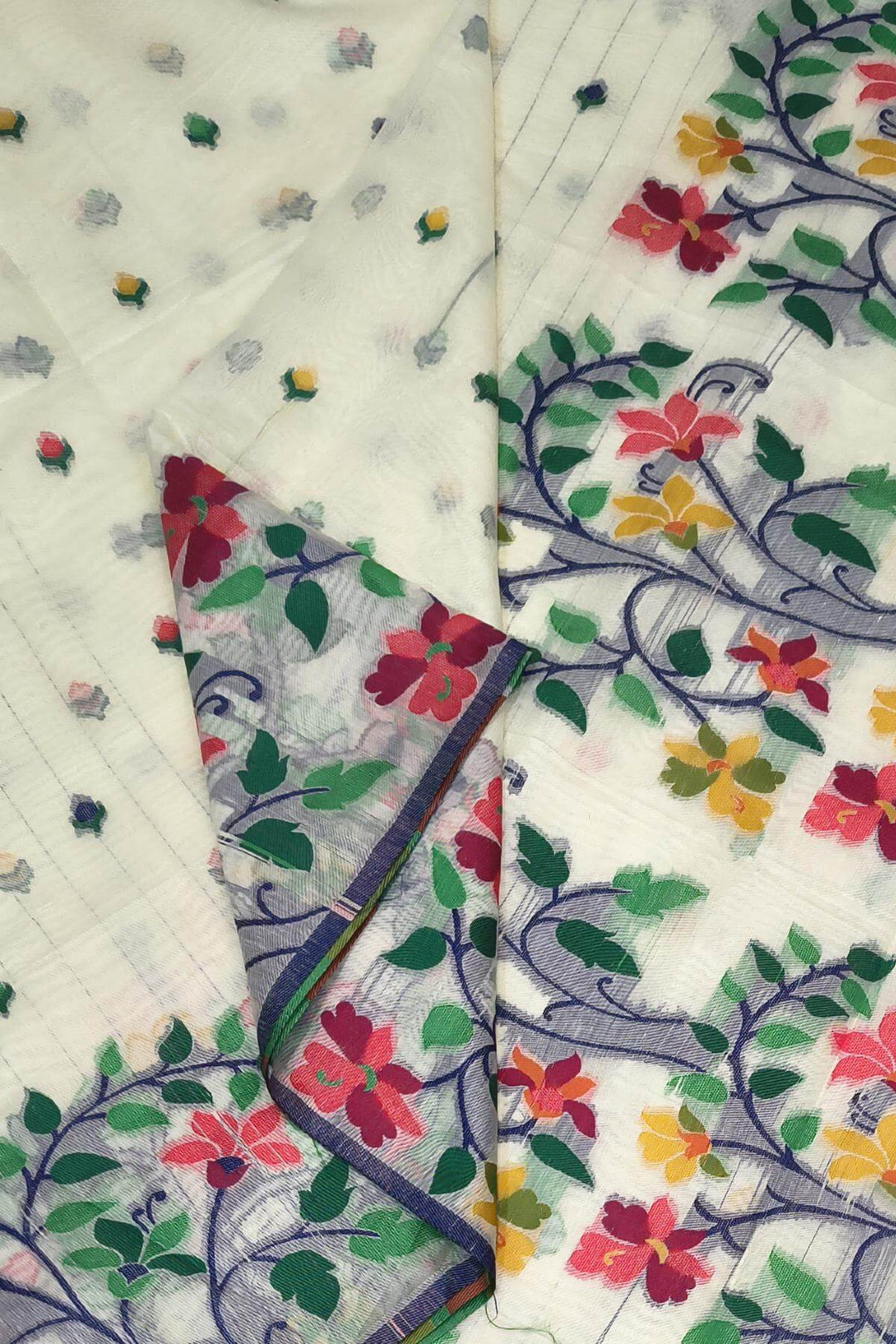 silk cotton saree in  white with small motifs