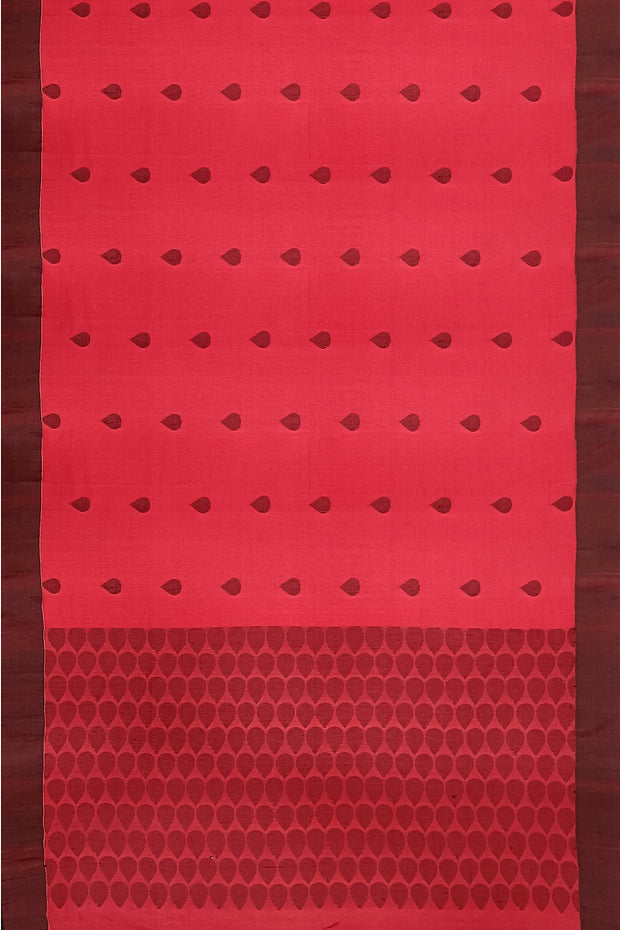 Handloom soft cotton saree in red with jamdani pallu