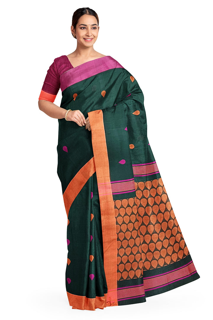 Handloom soft cotton saree in bottle green with jamdani pallu