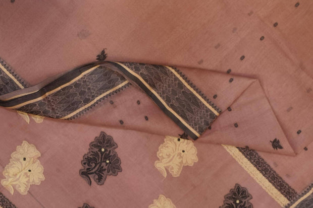 Cotton saree in onion pink with floral motifs in Jamdani weave