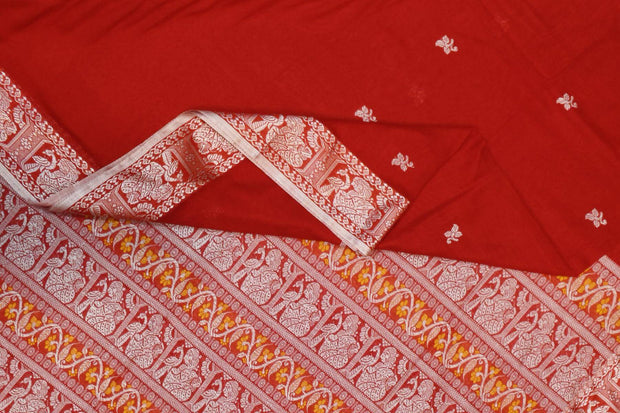 Baluchari cotton saree in red with small floral motifs