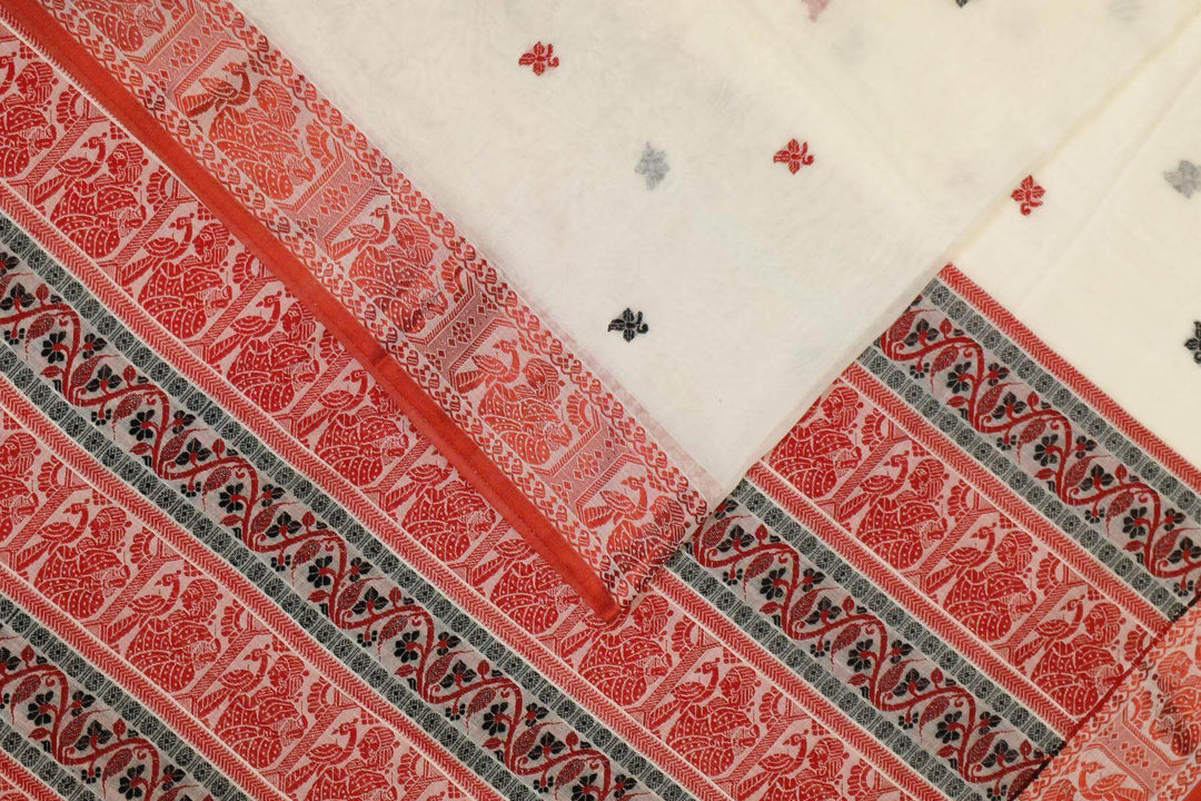 Baluchari cotton saree in cream with small floral motifs