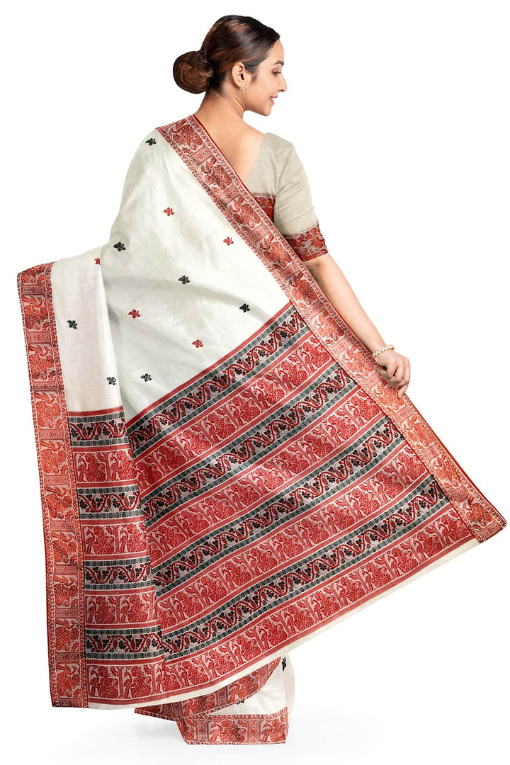 Baluchari cotton saree in cream with small floral motifs