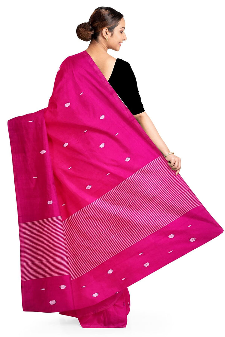 Handwoven Bengal mul cotton saree in pink with jamdani weave