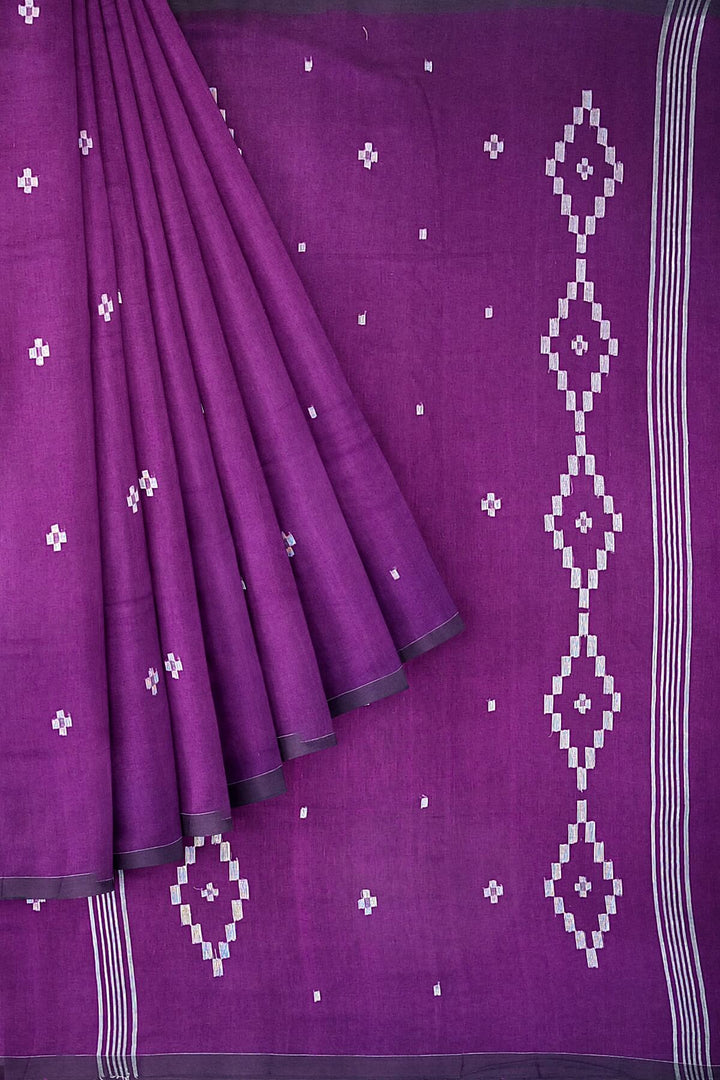 Handwoven Bengal mul cotton saree in  purple with jamdani weave