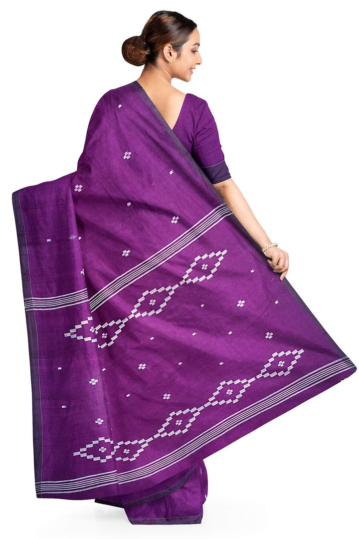 Handwoven Bengal mul cotton saree in  purple with jamdani weave