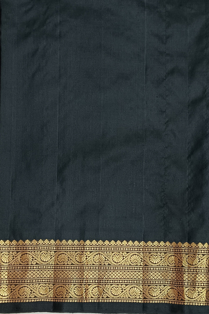 Gadwal pure silk saree in yellow