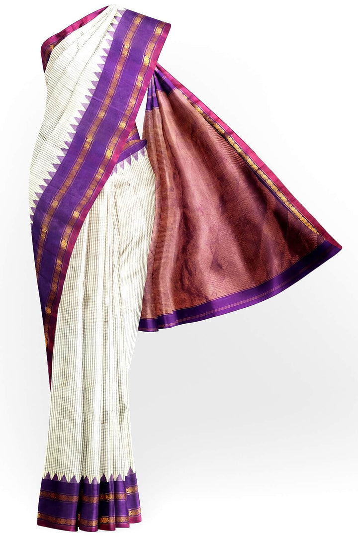 Gadwal pure silk saree in off white