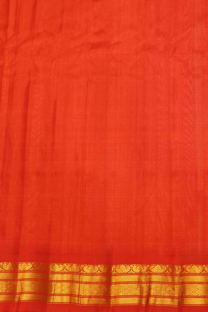 Gadwal pure silk saree in off white  in checks